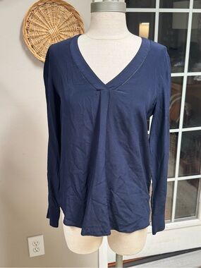 J.Crew 100% Silk V-Neck Long Sleeve Top – Navy, Size 2